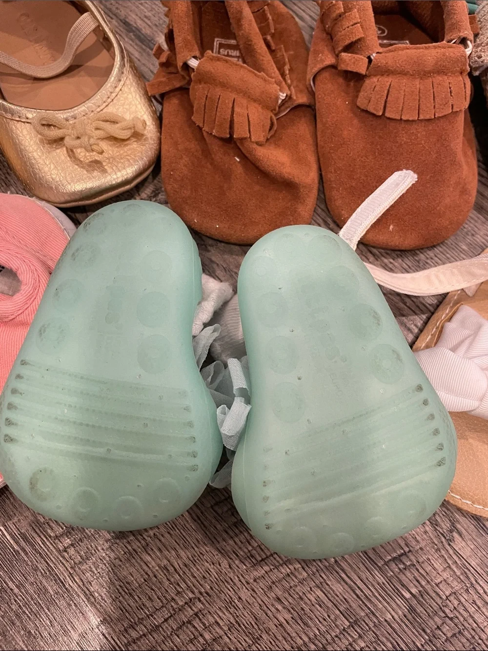 Assorted baby crib Shoes size 1